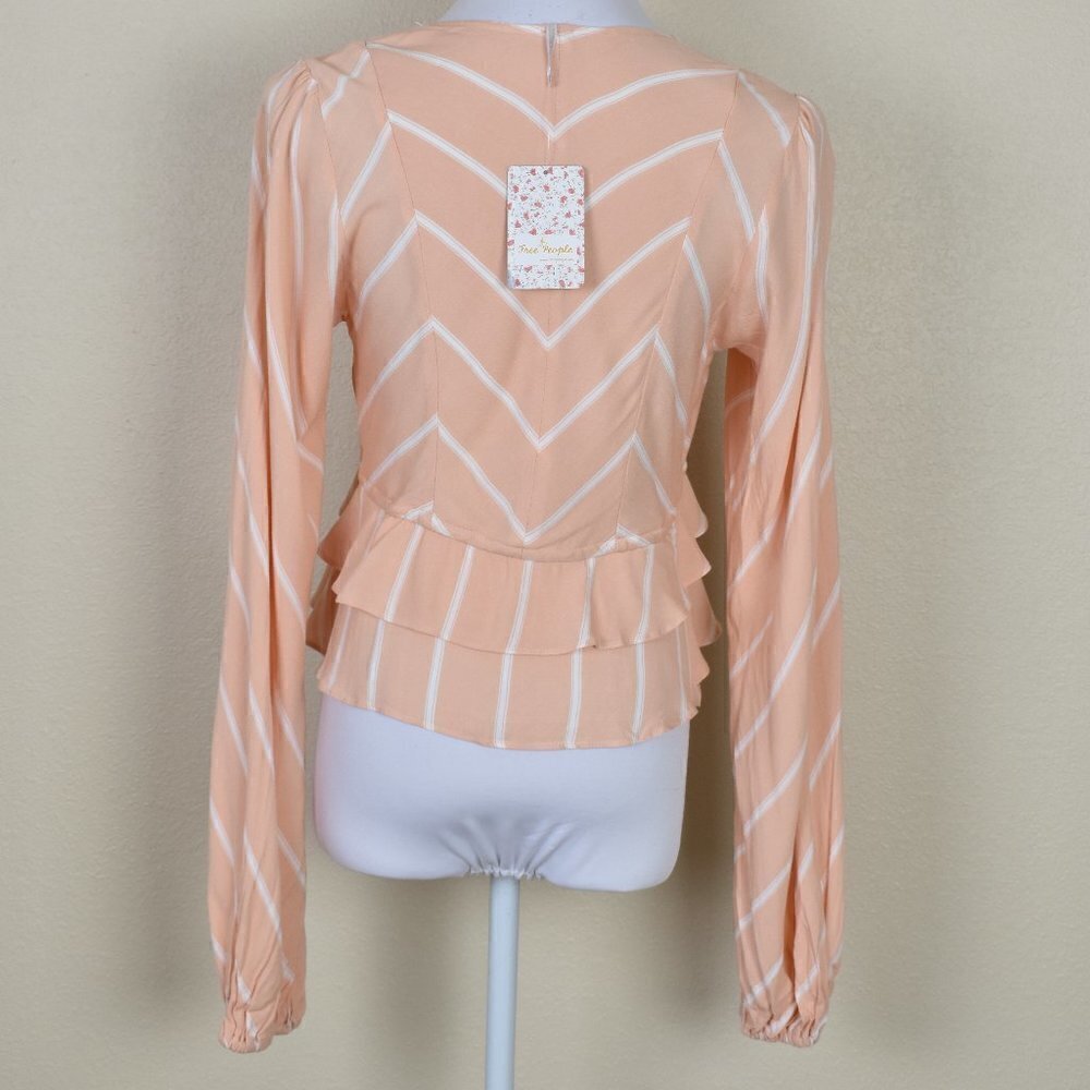Free People Samifran Stripe Ruffle Crop Top NEW XS - Picture 4 of 8